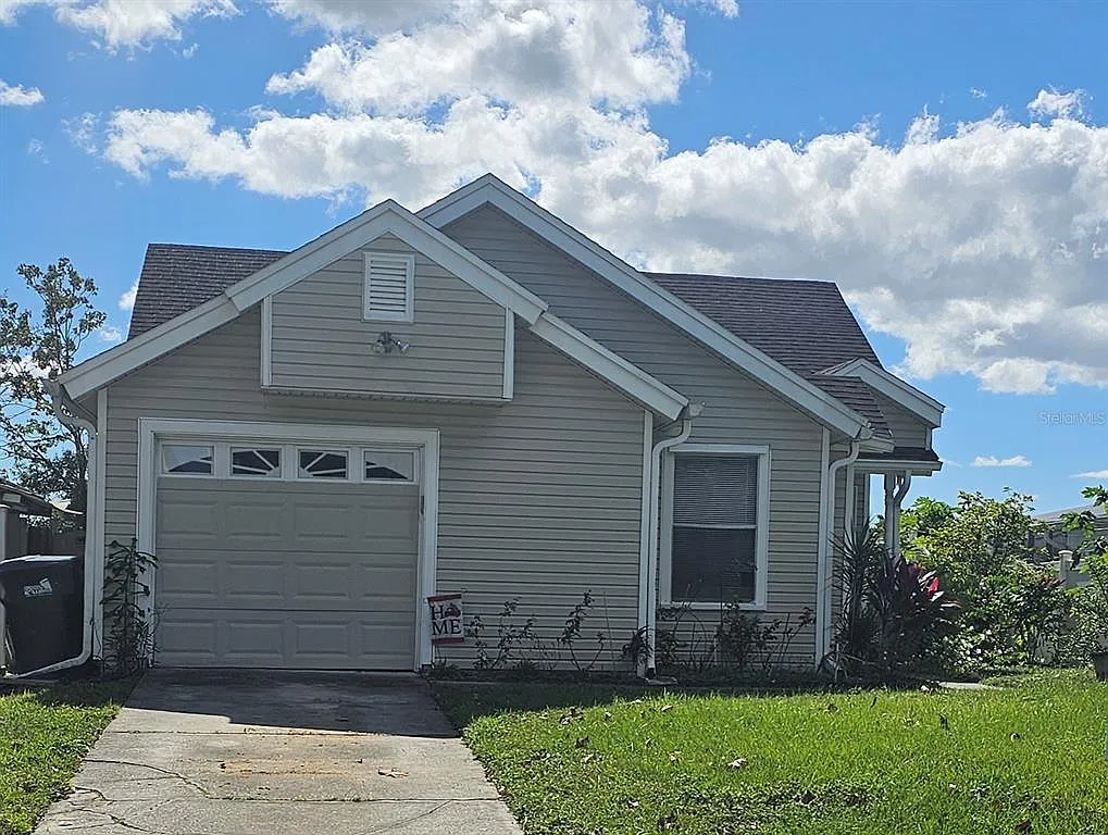 9906 Surrey Ridge Rd